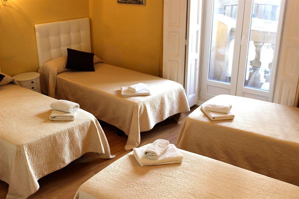 Hostal Montecarlo Madri Exterior foto